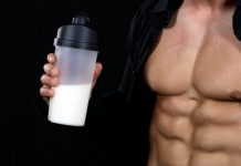 uống sữa trước và sau khi tập gym