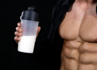 uống sữa trước và sau khi tập gym